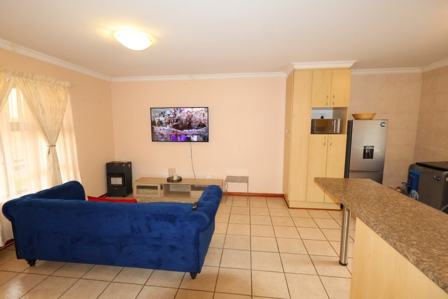 2 Bedroom Property for Sale in Vredenhof Sh Free State